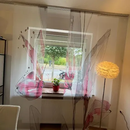 公寓 Zentralgelegene, Gemutliche Ferienwohnung In